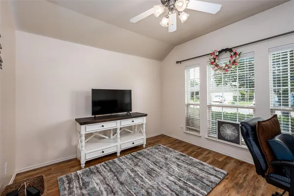 $425,000 | 824 Golden Bear Lane, McKinney, TX 75072