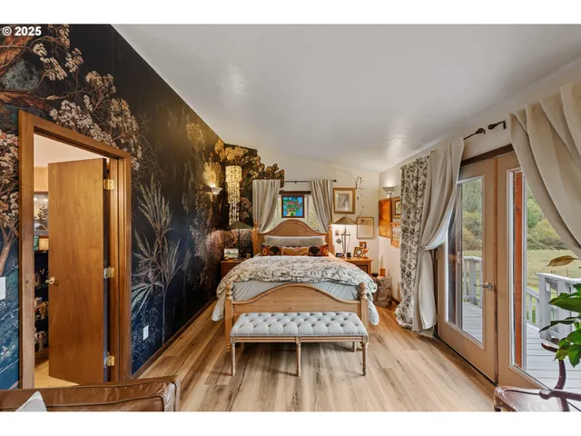 $750,000 | 56191 Glen Aiken Creek Road, Coquille, OR 97423