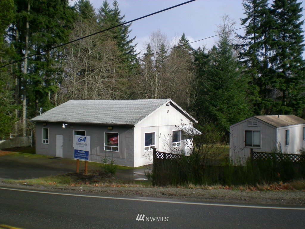 6549 Sidney Road Southwest Port Orchard, WA 98367 - Photo 2 of 4 Gallery Image 2