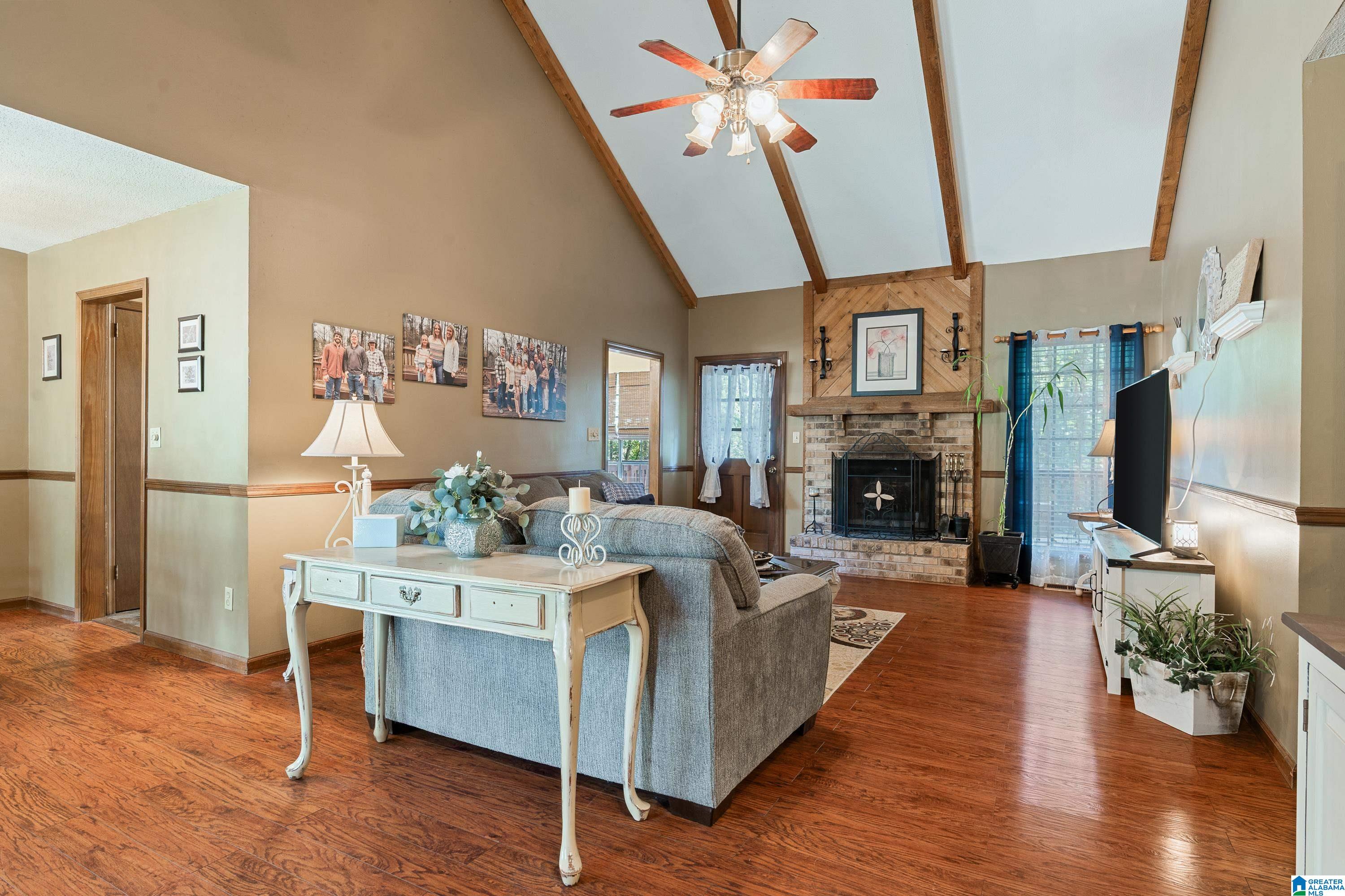 640 11th Street Northwest Alabaster, AL 35007 - Photo 4 of 30