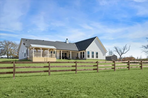 $1,275,000 | 8401 Equestrian Lane, Washington, TX 77880