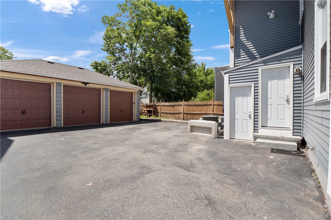 40 Governor Street Providence, RI 02906 - Photo 2 of 49