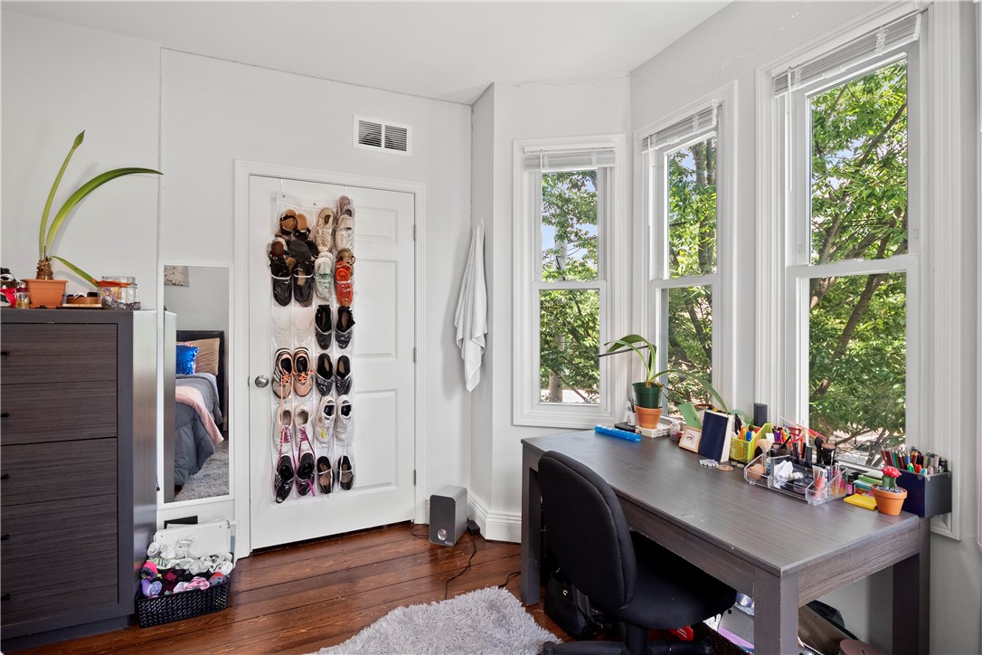 40 Governor Street Providence, RI 02906 - Photo 27 of 49