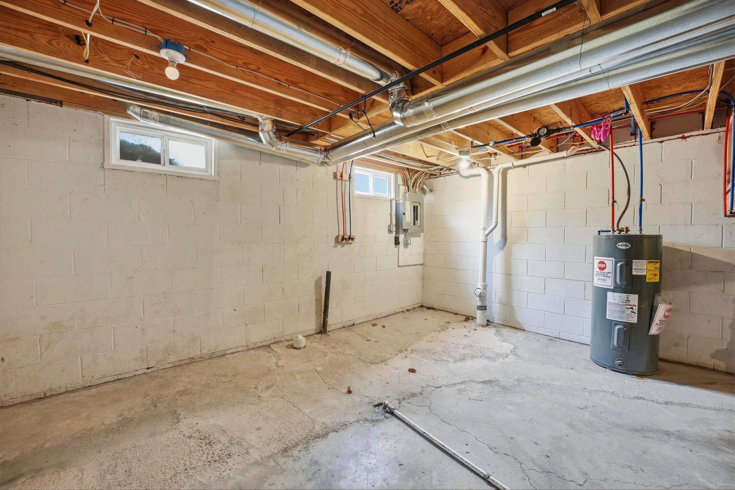 455 Barnett Road Columbus, OH 43213 - Photo 24 of 37 15-print-455-barnett-rd
