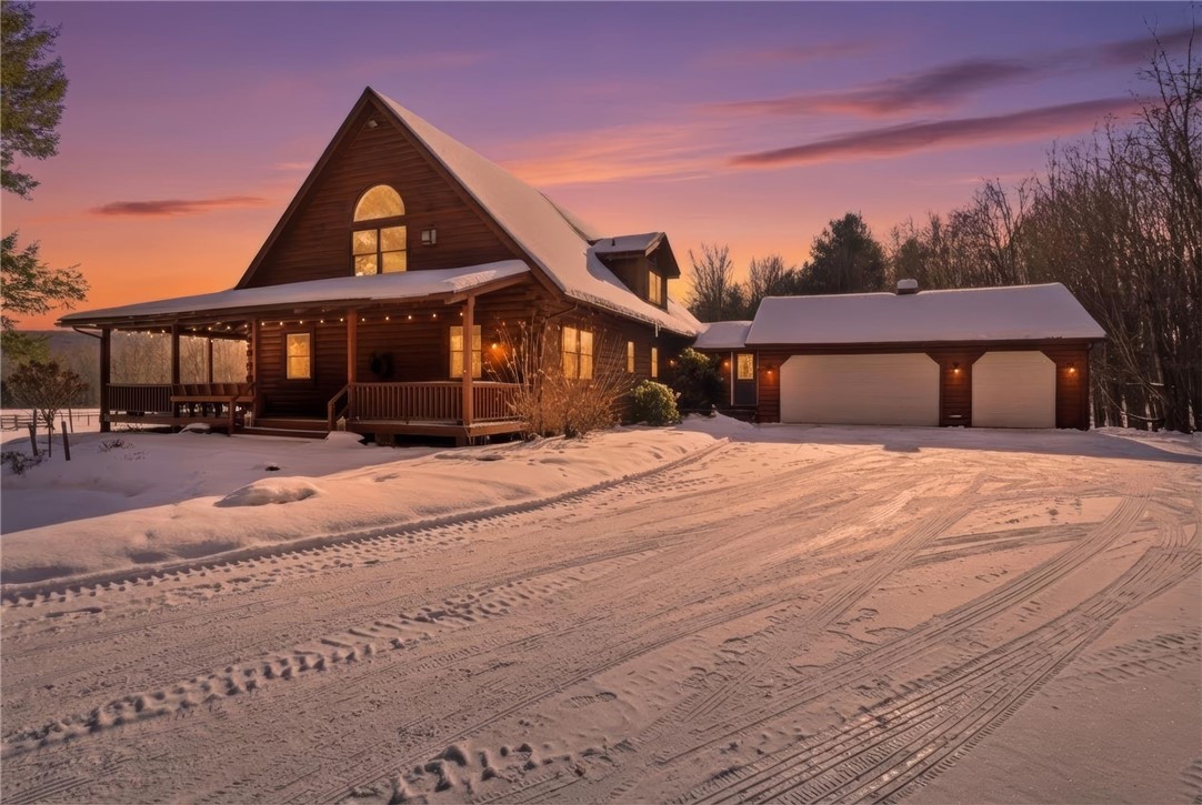 7520 W Hollow Rd is a 4 bedroom, 3 bath home situa