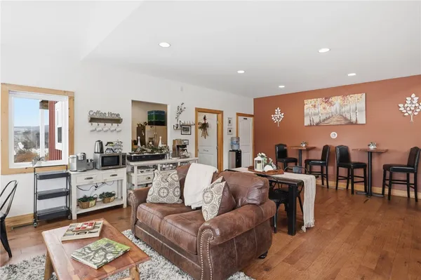 $1,500,000 | 7520 West Hollow Road, Naples, NY 14512