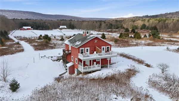 $1,500,000 | 7520 West Hollow Road, Naples, NY 14512