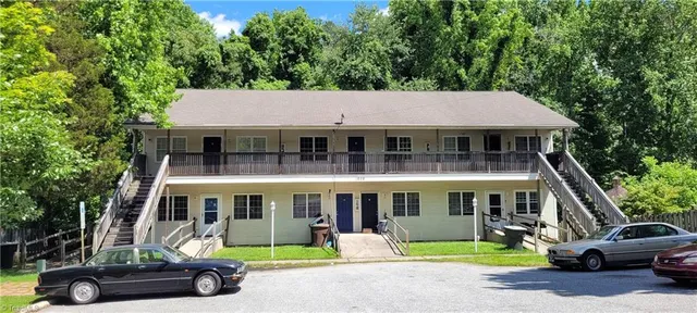 $795 | 1608 Glenside Drive, Unit A, Greensboro, NC 27405