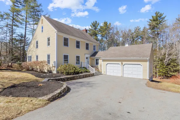$1,195,000 | 47 Glen Road, Yarmouth, ME 04096