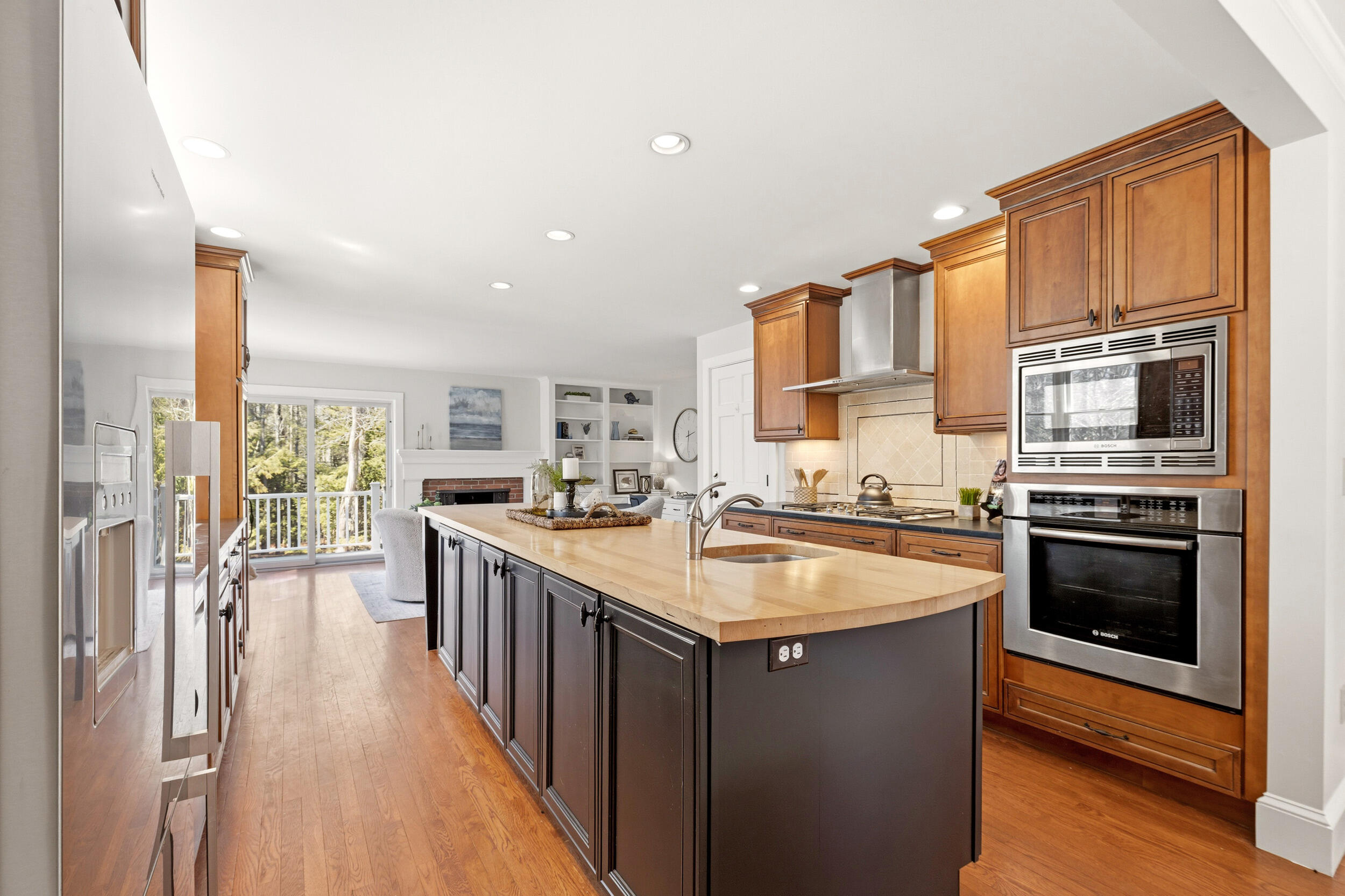 47 Glen Road Yarmouth, ME 04096 - Photo 3 of 60 47 glen rd, yarmouth, me 04096, usa_023