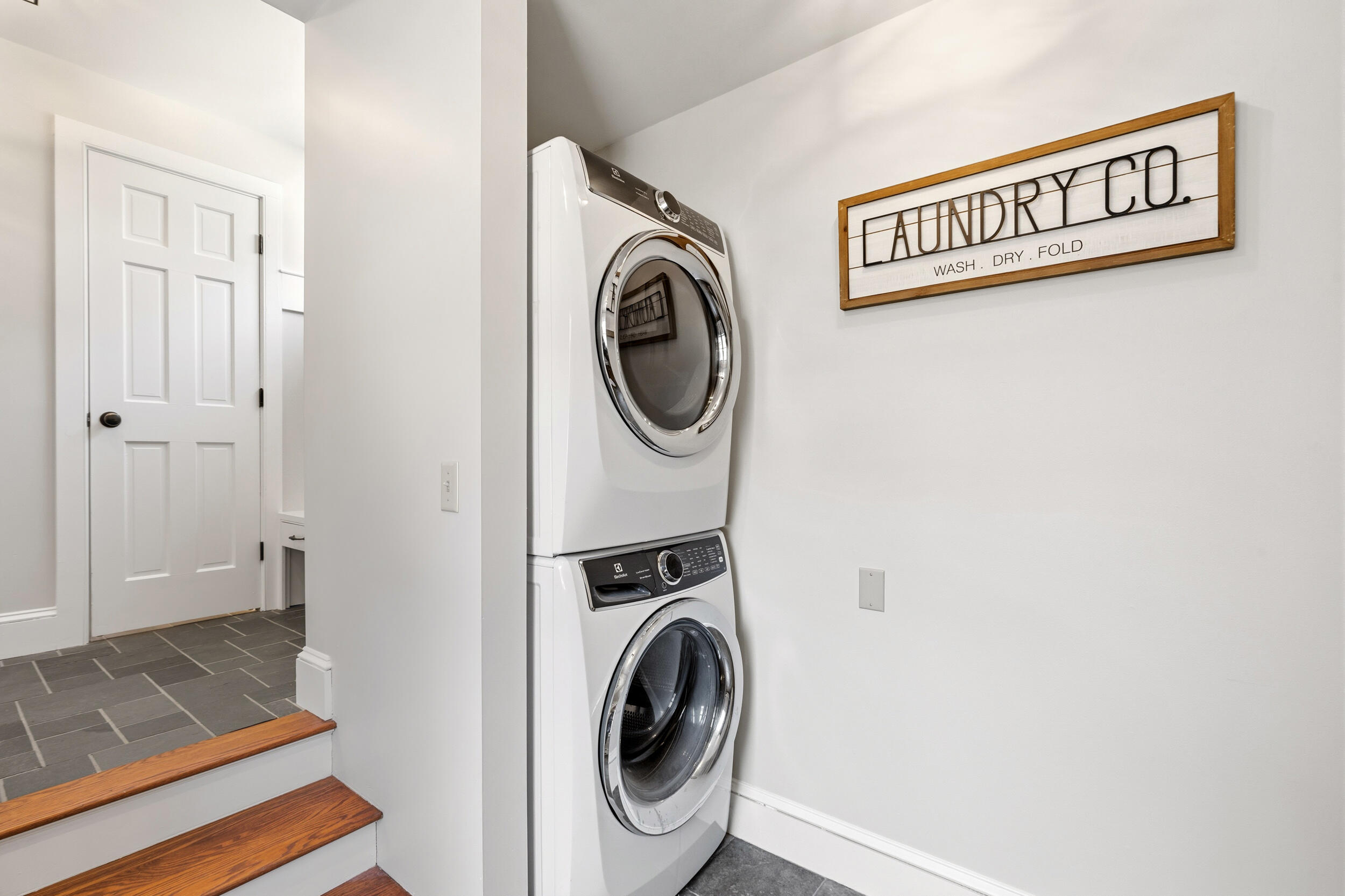 47 Glen Road Yarmouth, ME 04096 - Photo 40 of 60 47 glen rd, yarmouth, me 04096, usa_031