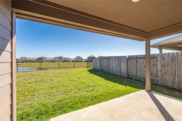 $219,000 | 16764 Lonely Pines Drive, Conroe, TX 77302