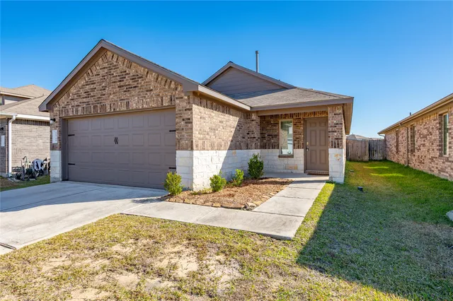 $219,000 | 16764 Lonely Pines Drive, Conroe, TX 77302