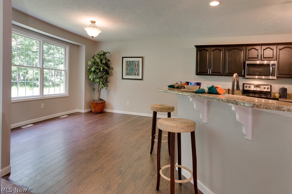 7660 Callow Road Painesville, OH 44077 - Photo 8 of 35