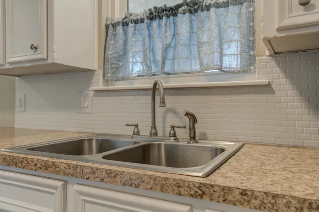 $295,000 | 8107 Knoxville Avenue, Lubbock, TX 79423