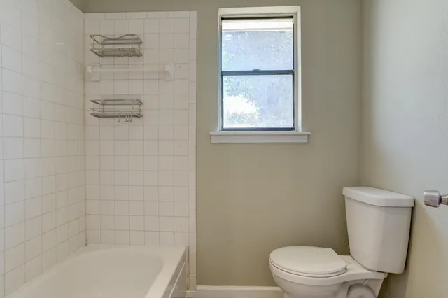 $295,000 | 8107 Knoxville Avenue, Lubbock, TX 79423