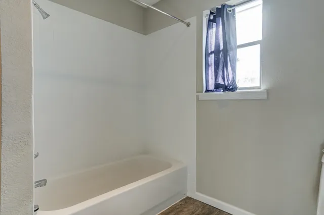 $295,000 | 8107 Knoxville Avenue, Lubbock, TX 79423