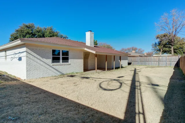 $295,000 | 8107 Knoxville Avenue, Lubbock, TX 79423