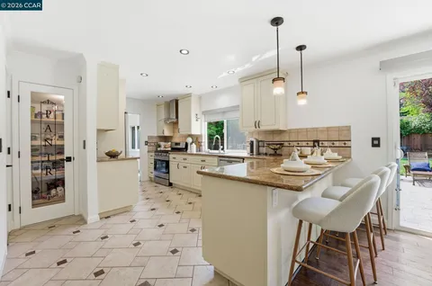 $1,650,000 | 1433 Walnut Avenue, Walnut Creek, CA 94598