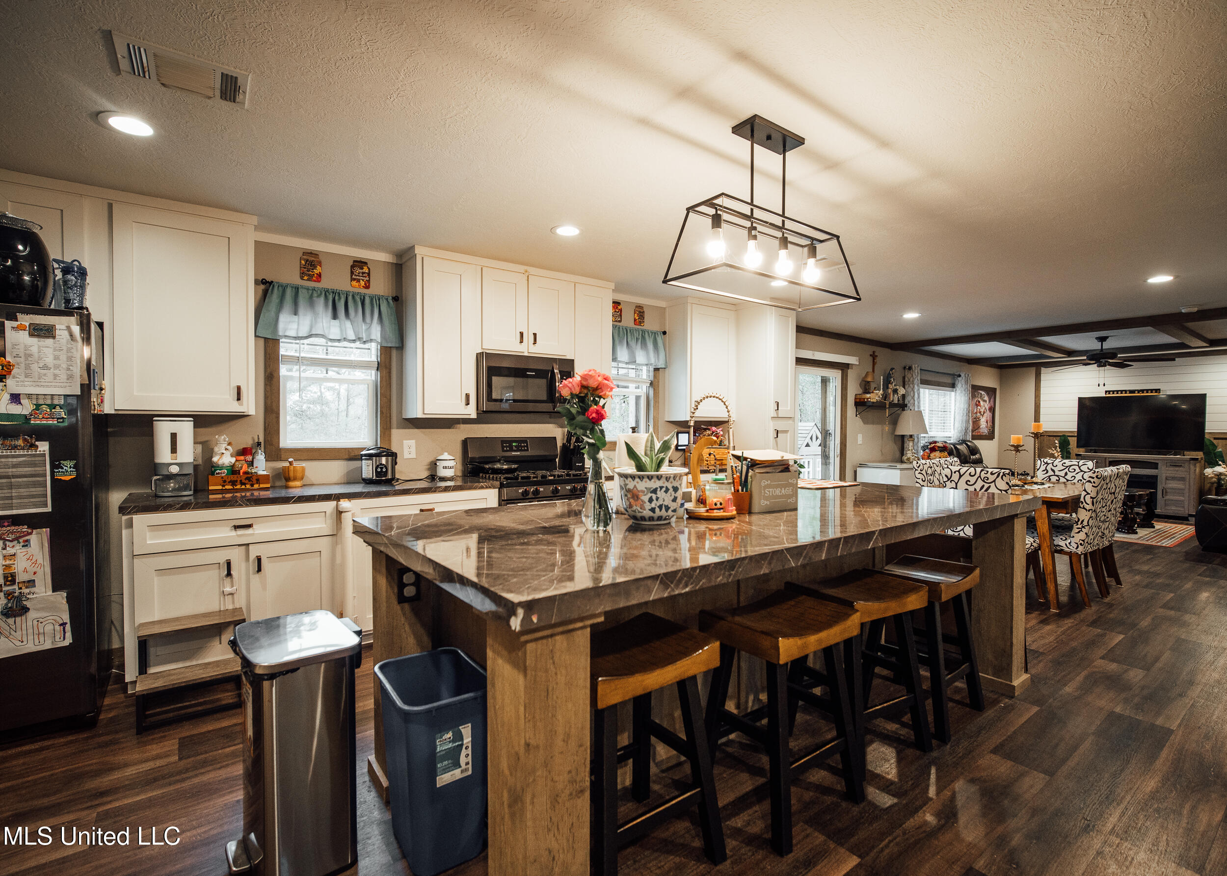 839 Mt Pilgrim Road Camden, MS 39045 - Photo 11 of 34 8