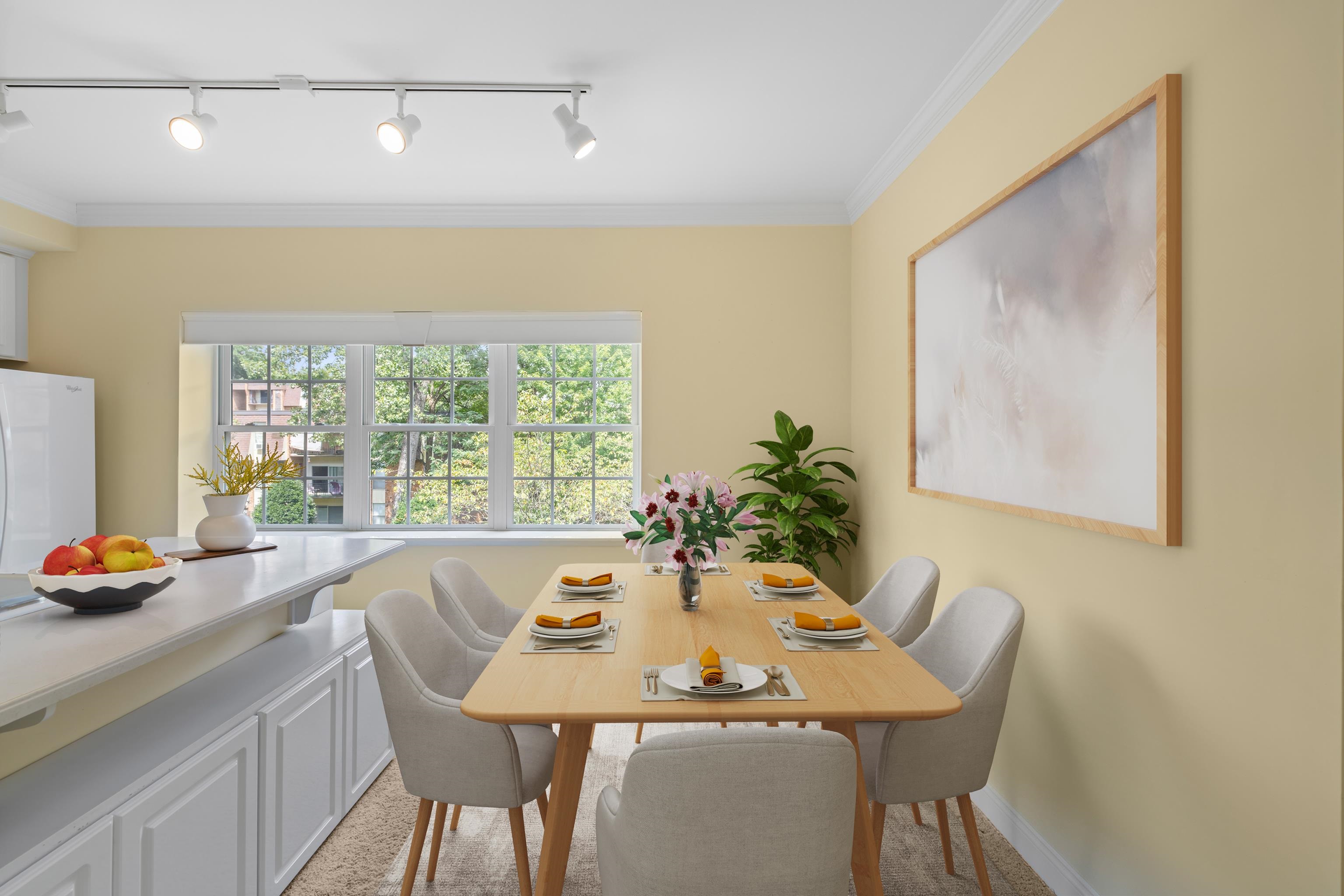 1410 North Coalter Street, Unit 202 Staunton, VA 24401 - Photo 14 of 52 a view of a dining room with furniture and window