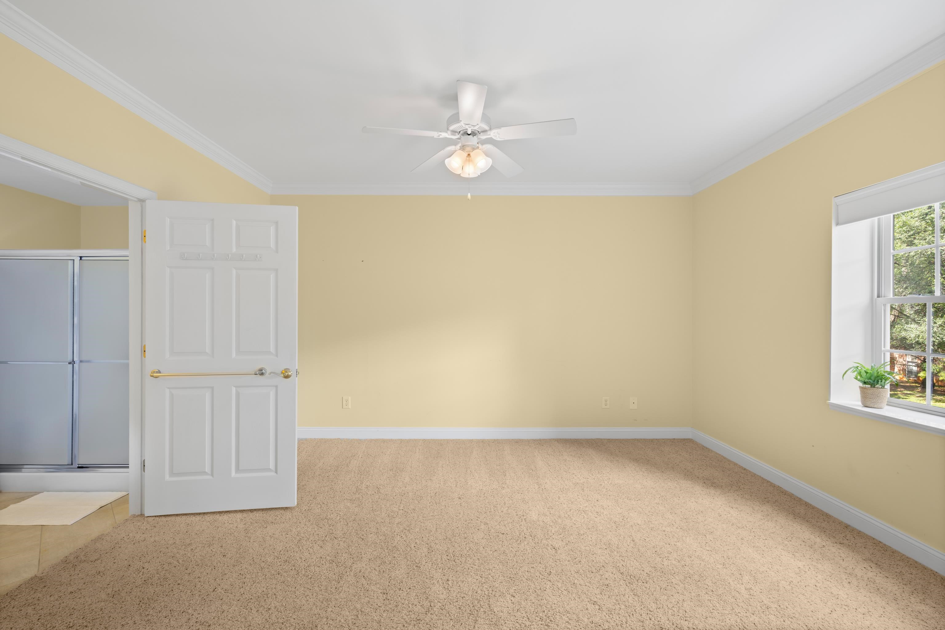 1410 North Coalter Street, Unit 202 Staunton, VA 24401 - Photo 29 of 52 an empty room with windows and closet