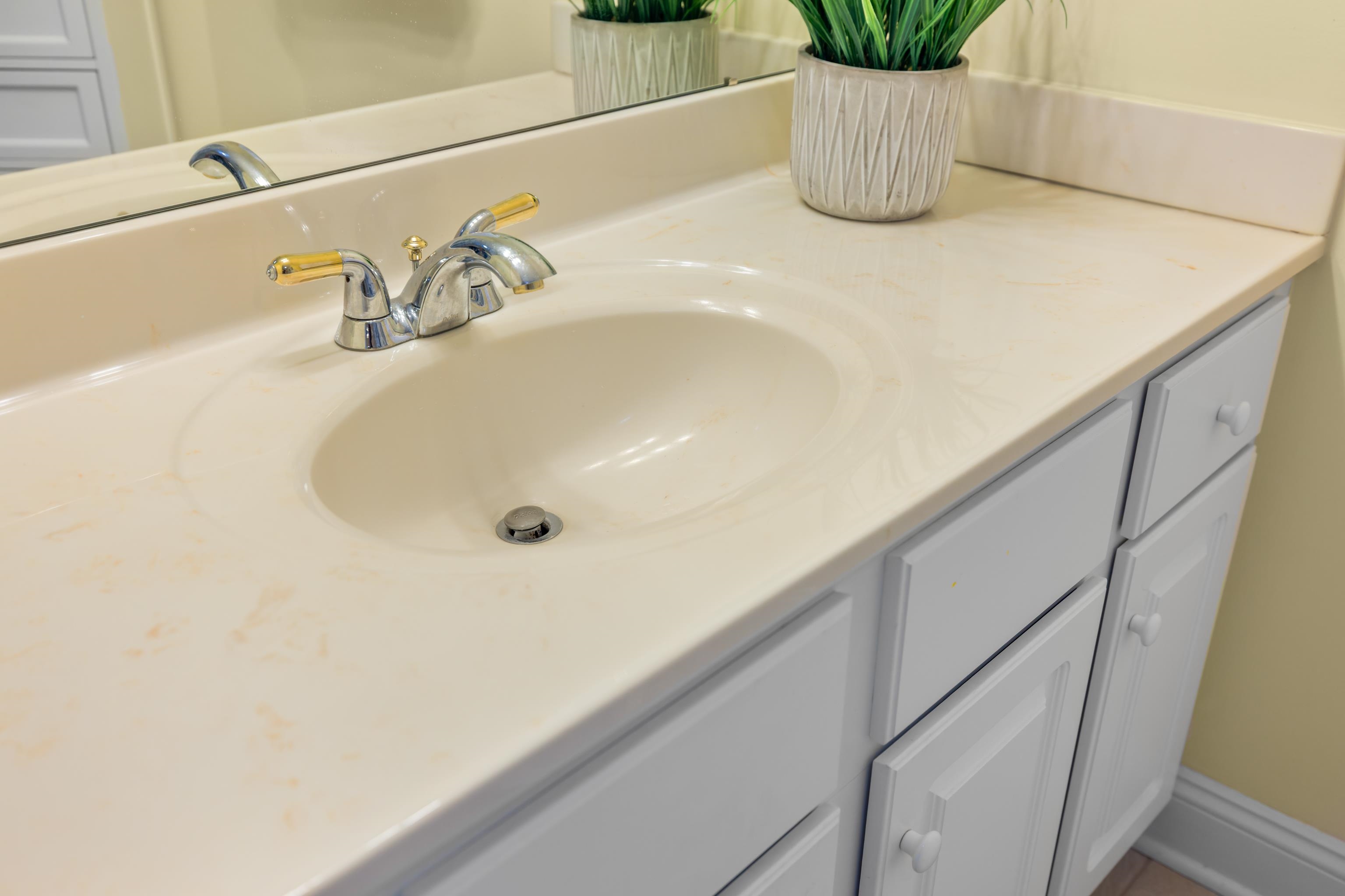1410 North Coalter Street, Unit 202 Staunton, VA 24401 - Photo 32 of 52 a bathroom with a sink and a mirror