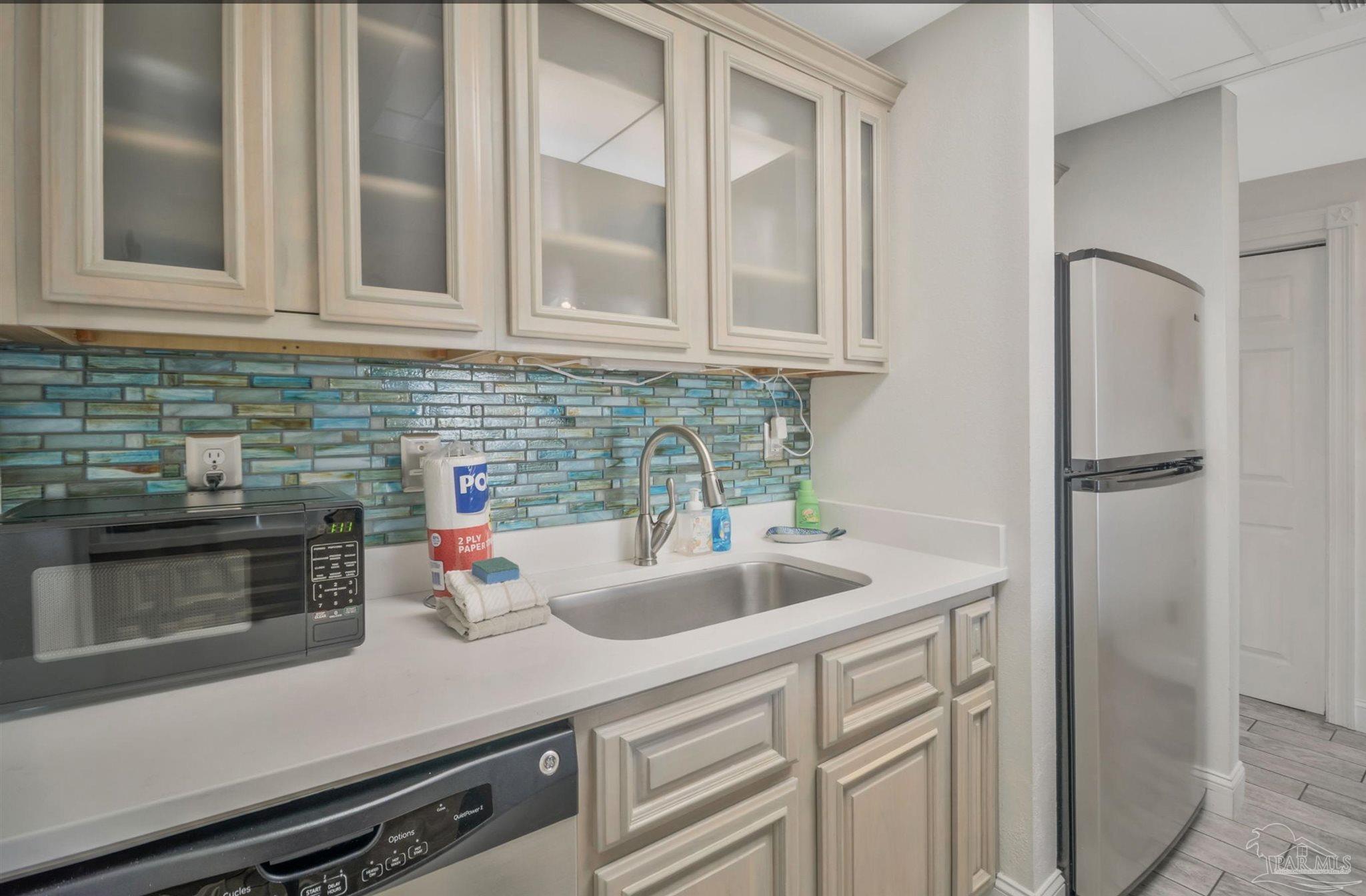336 Fort Pickens Road, Unit W 204 Pensacola Beach, FL 32561 - Photo 13 of 43