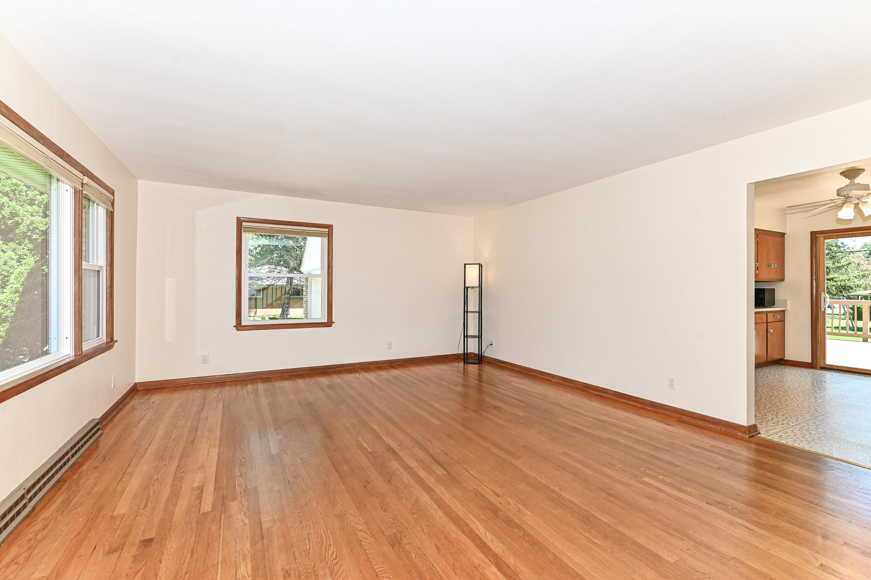 W156N8008 Pilgrim Road Menomonee Falls, WI 53051 - Photo 2 of 50 pilgrim-9