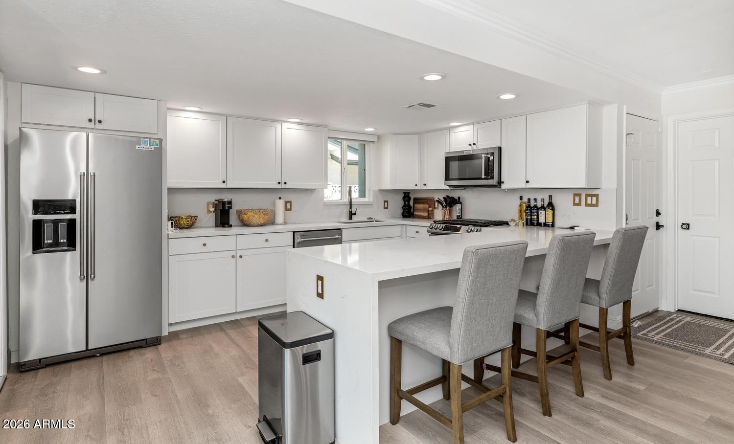 8225 East Jackrabbit Road Scottsdale, AZ 85250 - Photo 7 of 23 013-028-8225 E Jackrabbit-1500x908