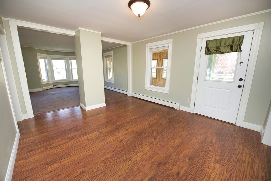 24 Newton Road Plaistow, NH 03865 - Photo 8 of 29 Gallery Image 8
