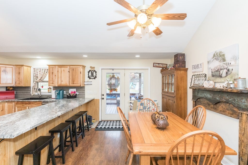 556 Rickey Road Max Meadows, VA 24360 - Photo 27 of 74 Gallery Image 27