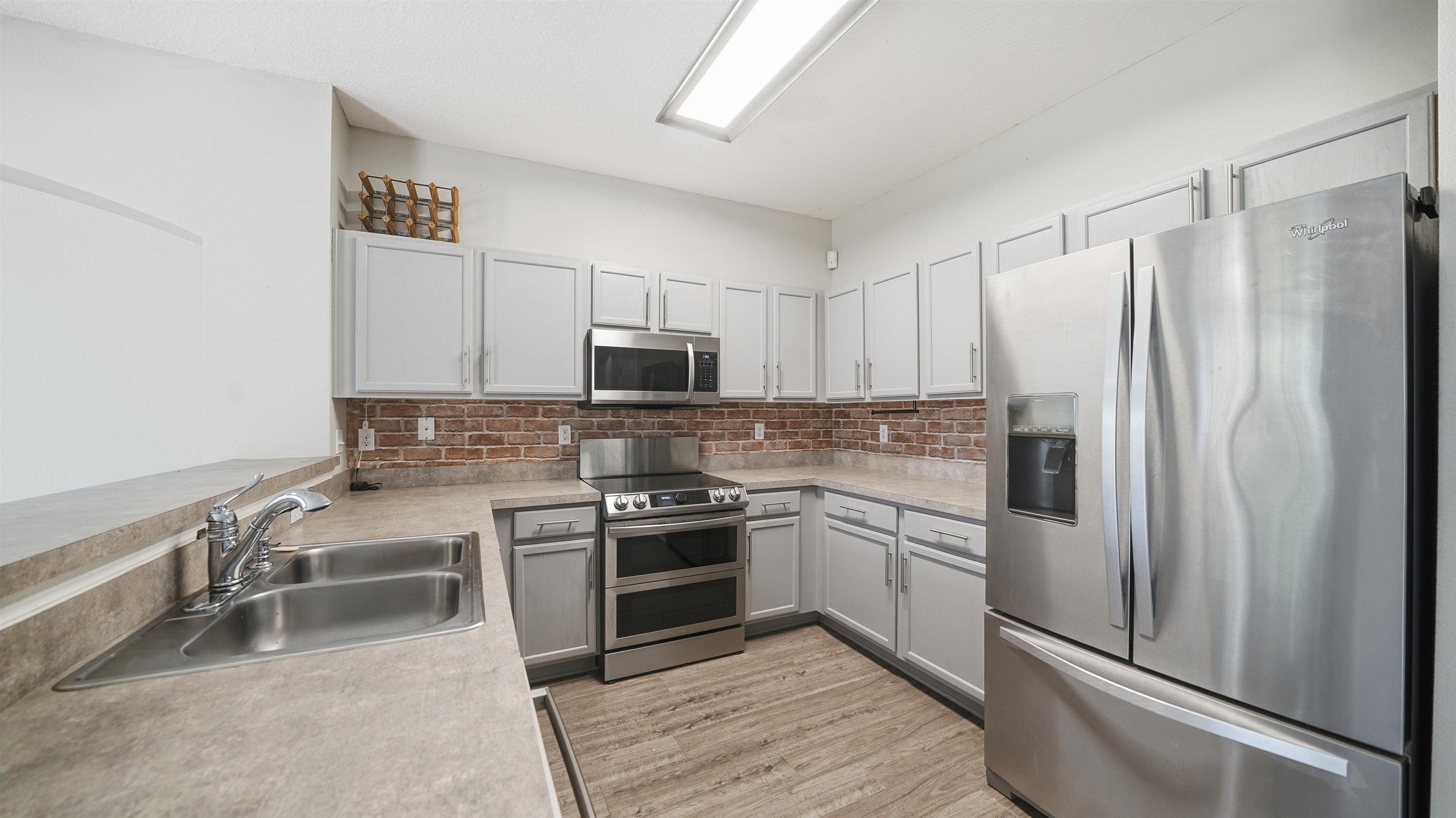 5260 Collins Road, Unit 105 Jacksonville, FL 32244 - Photo 14 of 59