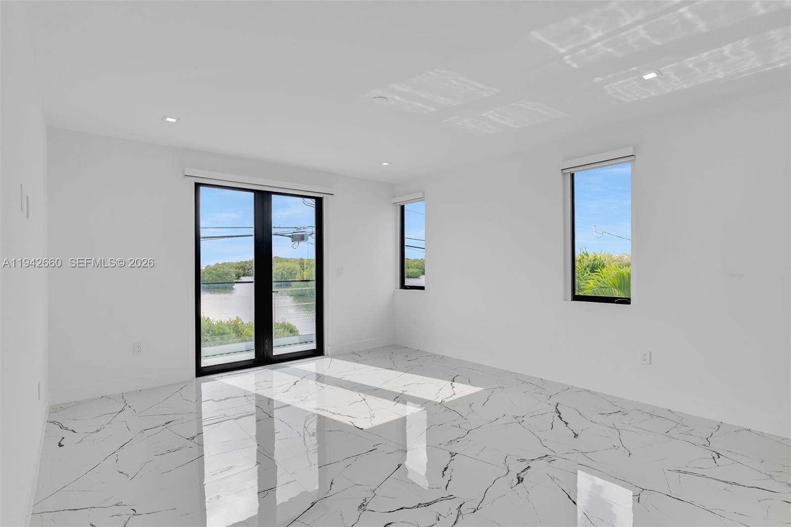 141 Grassy Road Key Largo, FL 33037 - Photo 26 of 80 Photo 26
