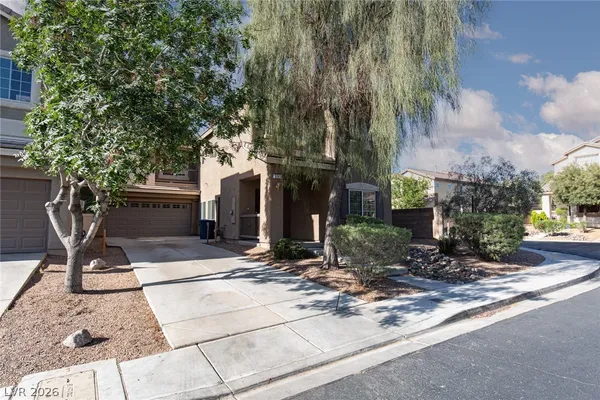 $2,450 | 5163 Tunnel Falls Drive, Las Vegas, NV 89141