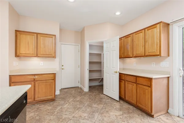 $2,450 | 5163 Tunnel Falls Drive, Las Vegas, NV 89141
