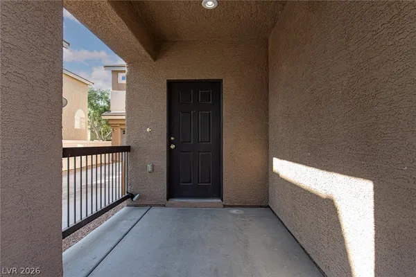 $2,450 | 5163 Tunnel Falls Drive, Las Vegas, NV 89141
