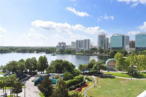 $2,995 | 150 East Robinson Street, Unit 23B, Orlando, FL 32801