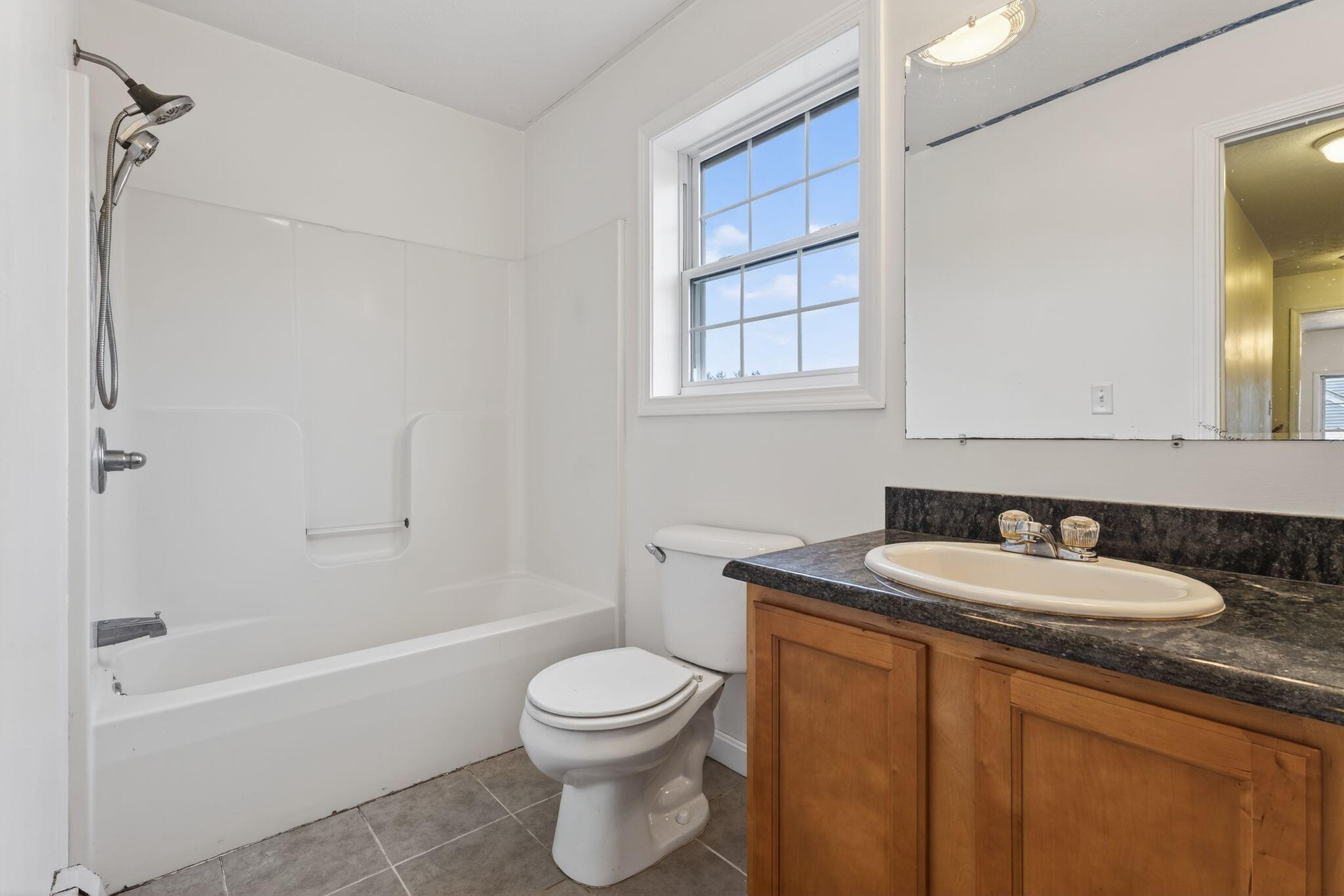 13 Lucille Street Saco, ME 04072 - Photo 27 of 48 13_Lucille_St_085