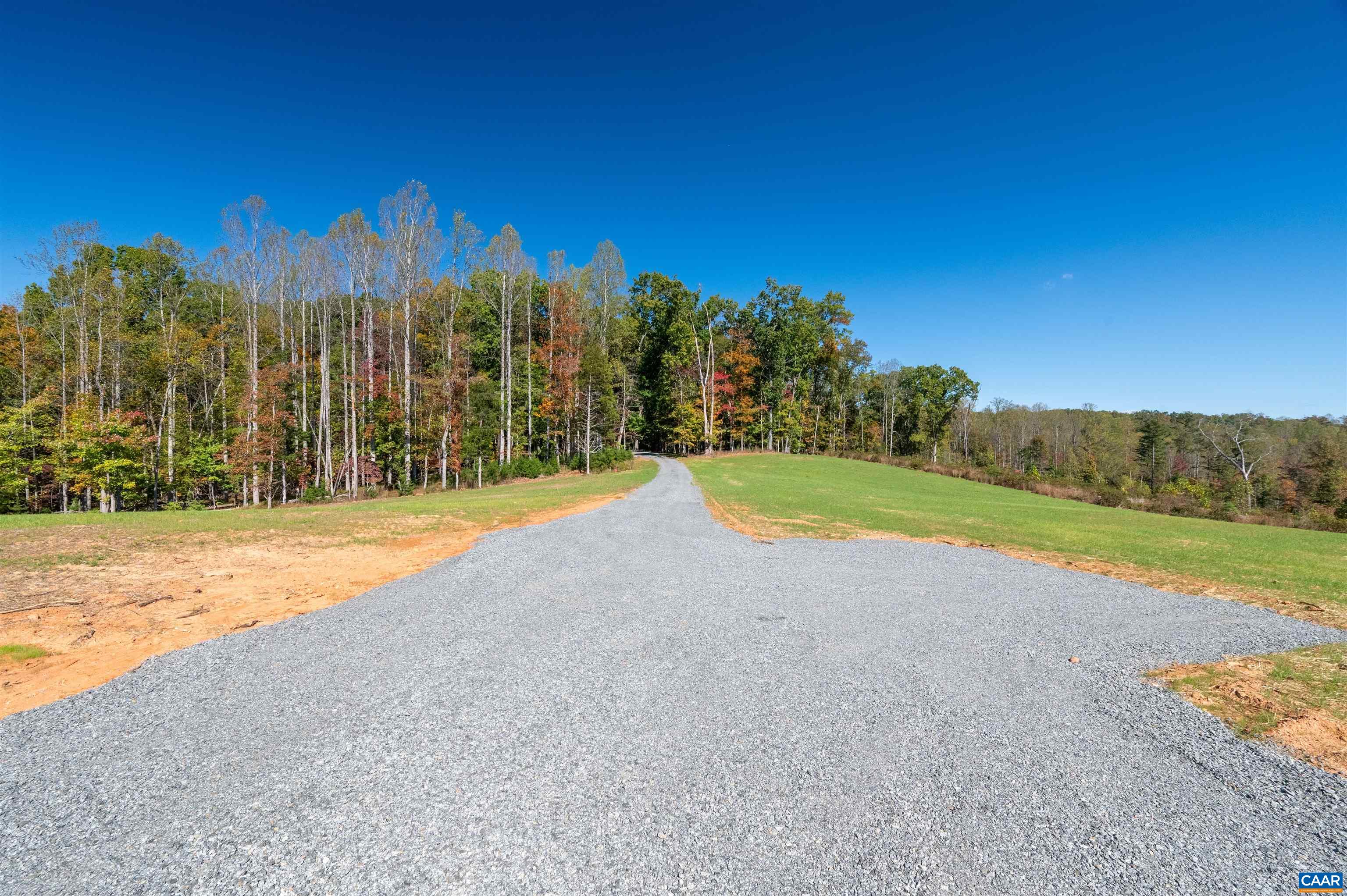 7337-4 Dick Woods Road Afton, VA 22920 - Photo 8 of 13