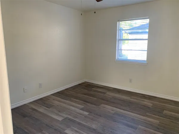 $1,350 | 448 Carlton Street, Brazoria, TX 77422