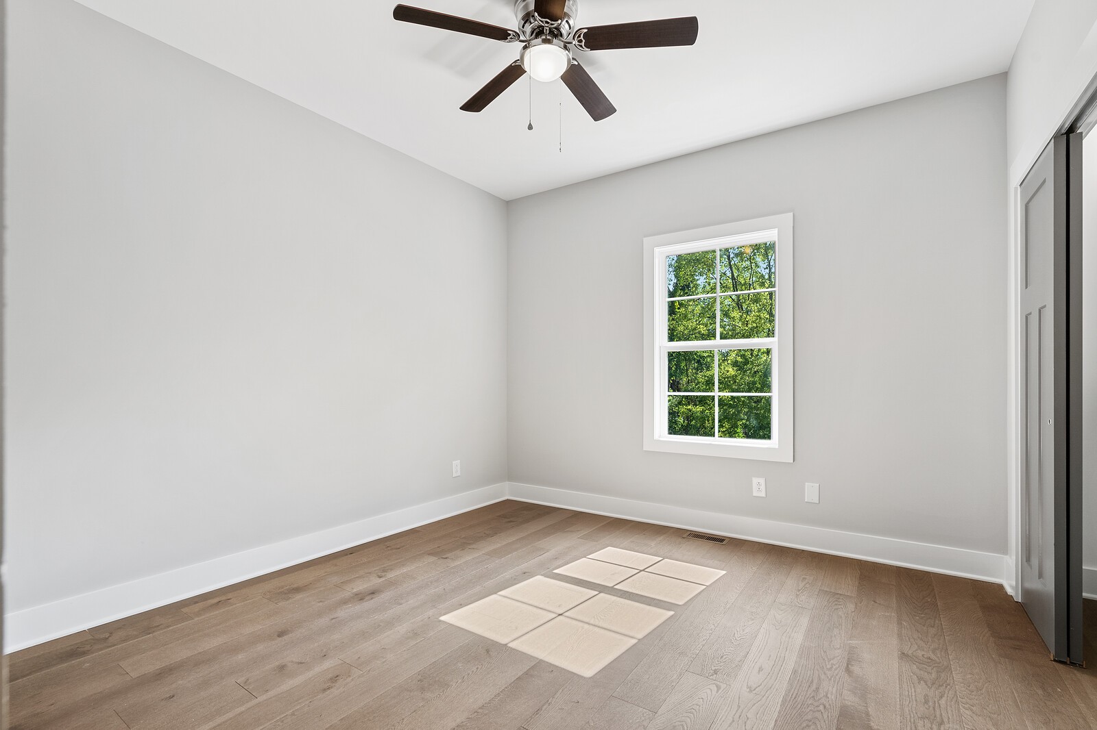 1600 Mantlo Street Springfield, TN 37172 - Photo 7 of 12 Gallery Image 7