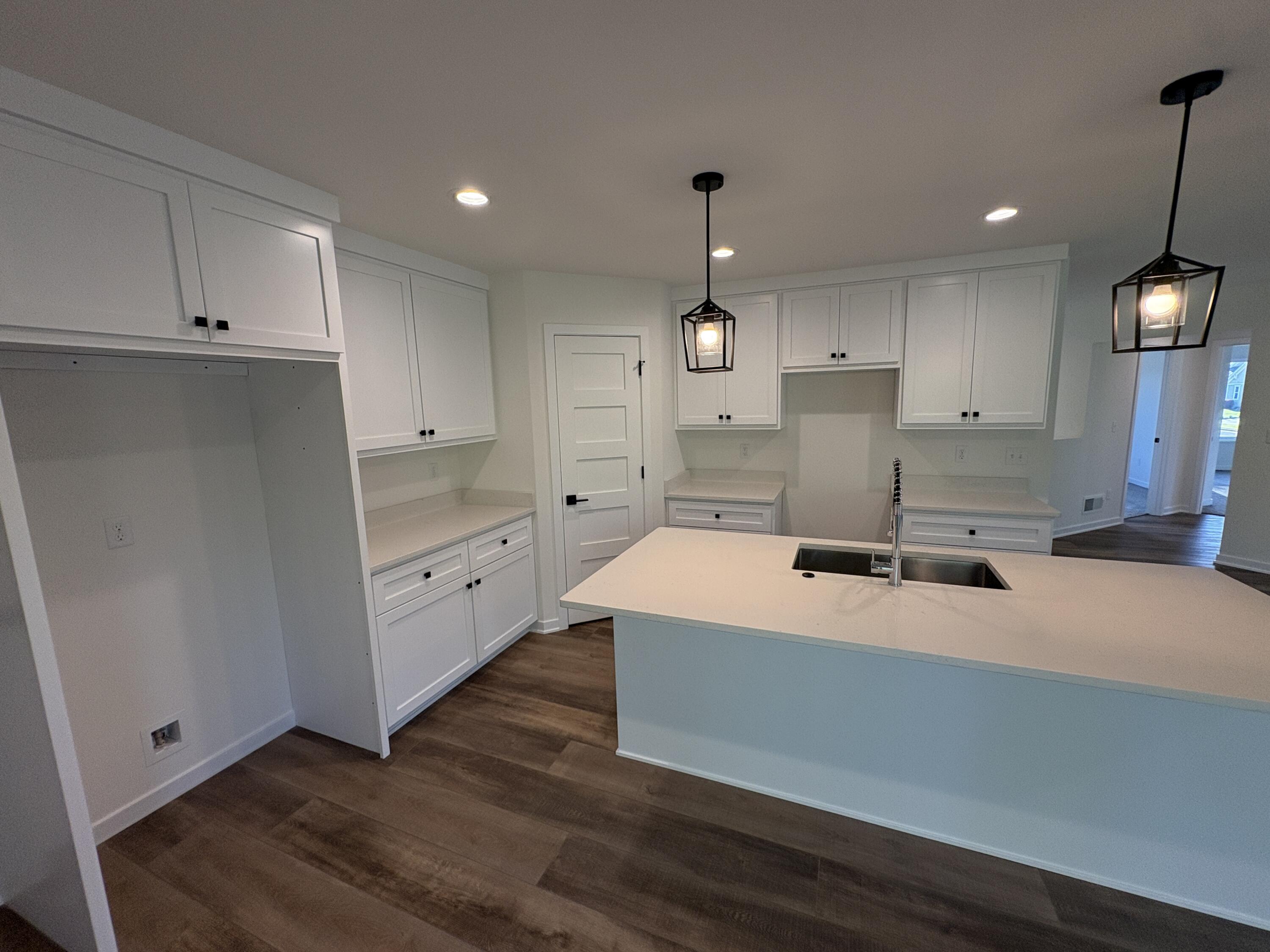 271 Cardinal Drive Sullivan, WI 53178 - Photo 7 of 46 Kitchen 2