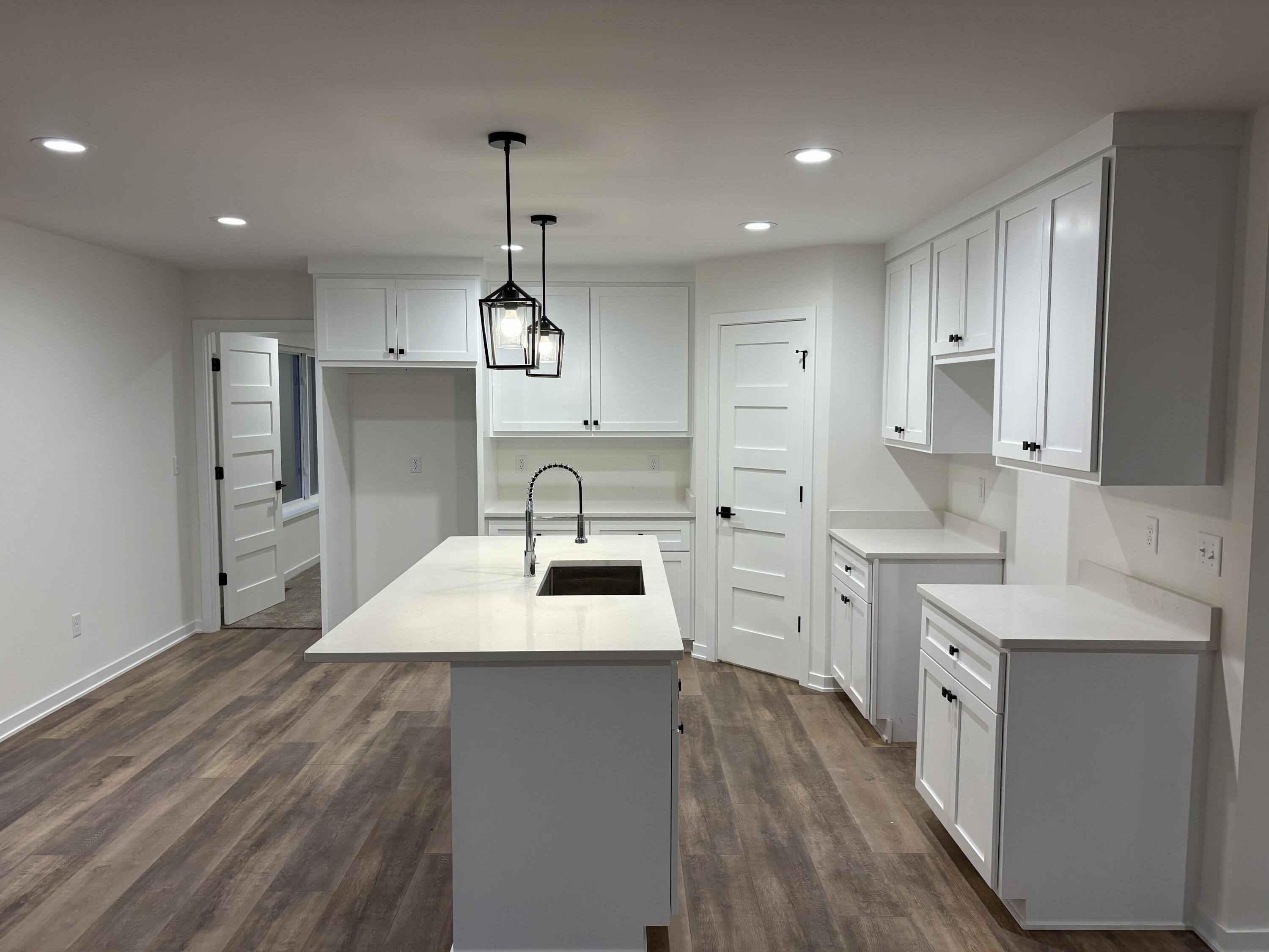 271 Cardinal Drive Sullivan, WI 53178 - Photo 10 of 30 Kitchen 3