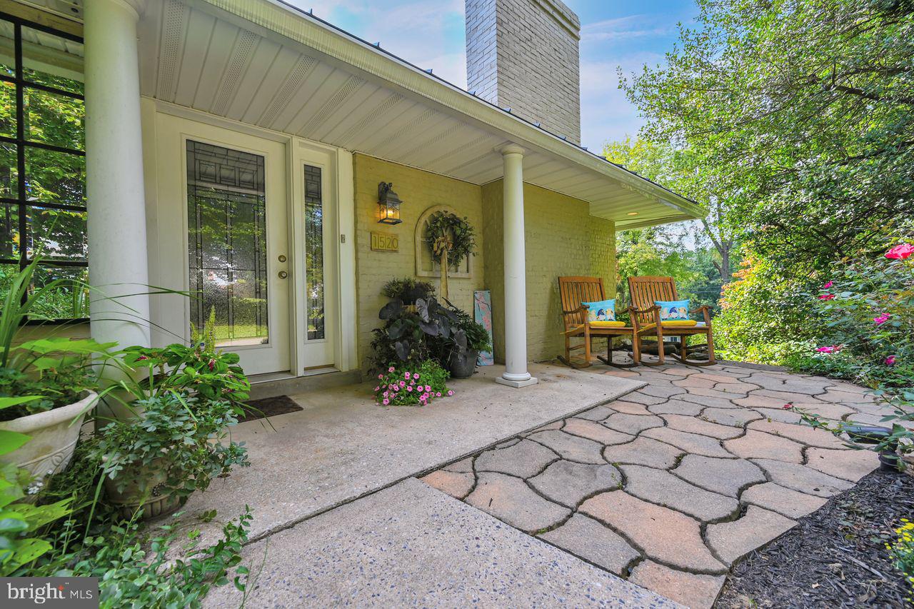 1520 Niles Road York, PA 17403 - Photo 3 of 43 Gallery Image 3