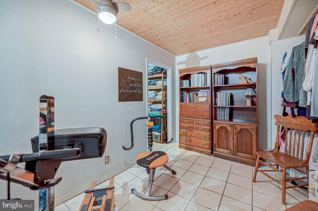1520 Niles Road York, PA 17403 - Photo 33 of 43 Gallery Image 33