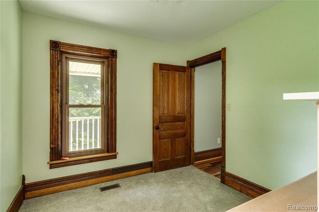 14509 South Byron Road Byron, MI 48418 - Photo 19 of 36 Gallery Image 19