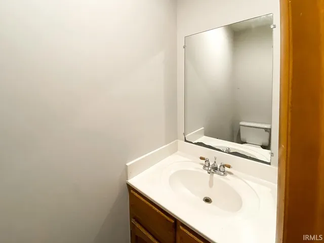 $179,950 | 2344 East Winding Brook Circle, Bloomington, IN 47401