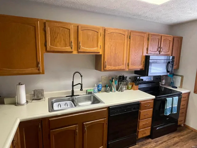 $179,950 | 2344 East Winding Brook Circle, Bloomington, IN 47401