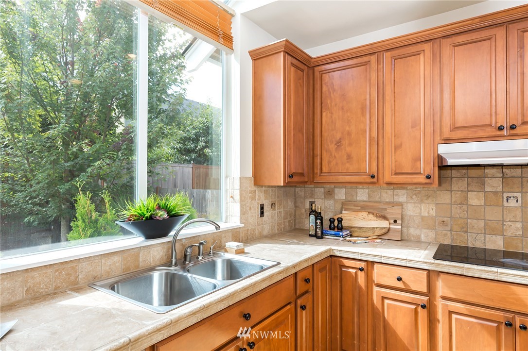 3608 158th Place Southeast Bothell, WA 98012 - Photo 11 of 22